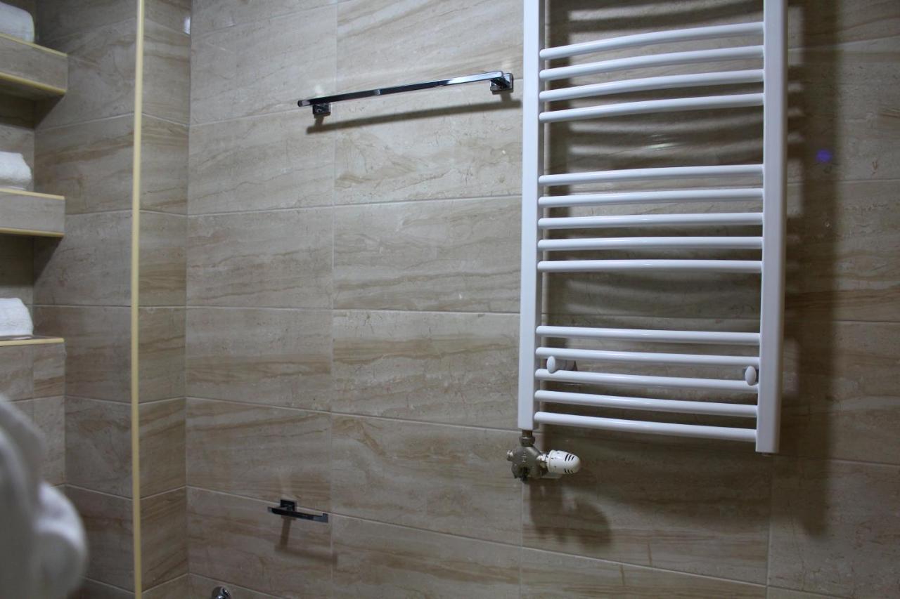 Exceptional Accommodation Cacak Ngoại thất bức ảnh