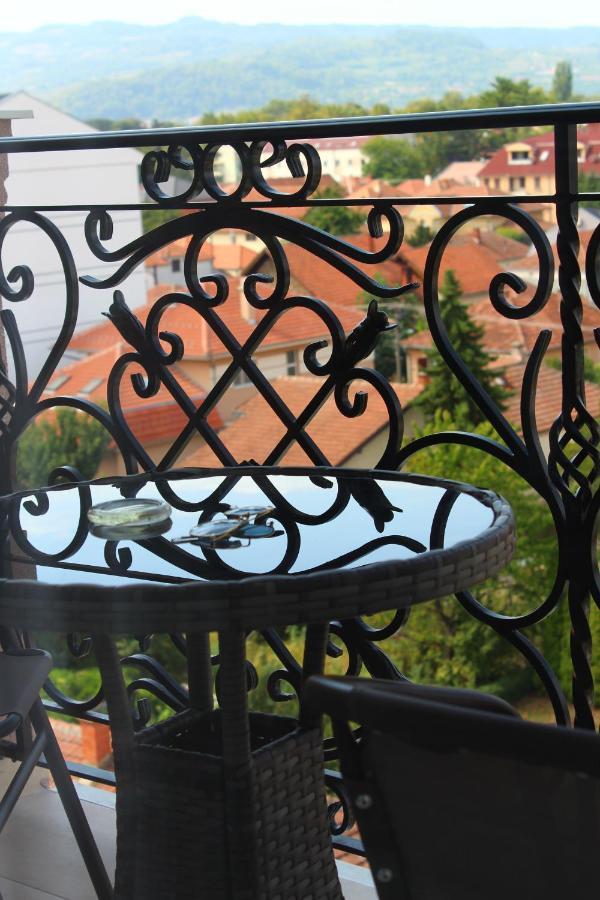 Exceptional Accommodation Cacak Ngoại thất bức ảnh